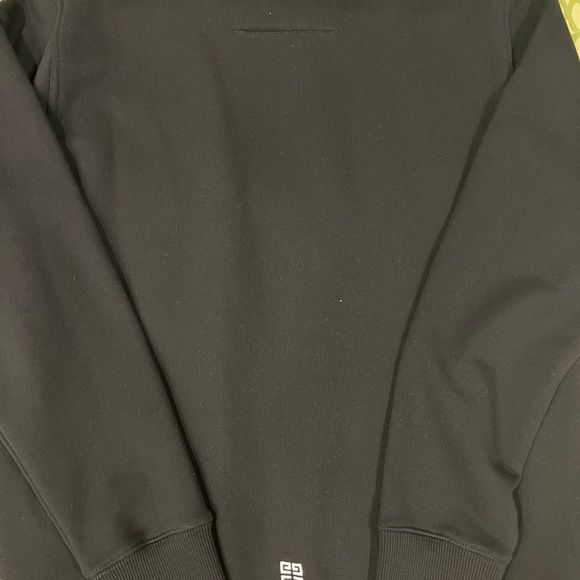 Brand New Givenchy Crewneck - Picture 5 of 8